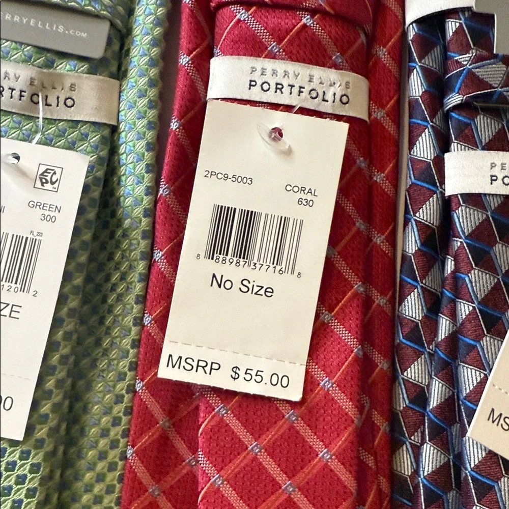 Perry Ellis Men’s Tie Bundle NWT Set of 4 Classic Neckties Stocking Stuffers‎